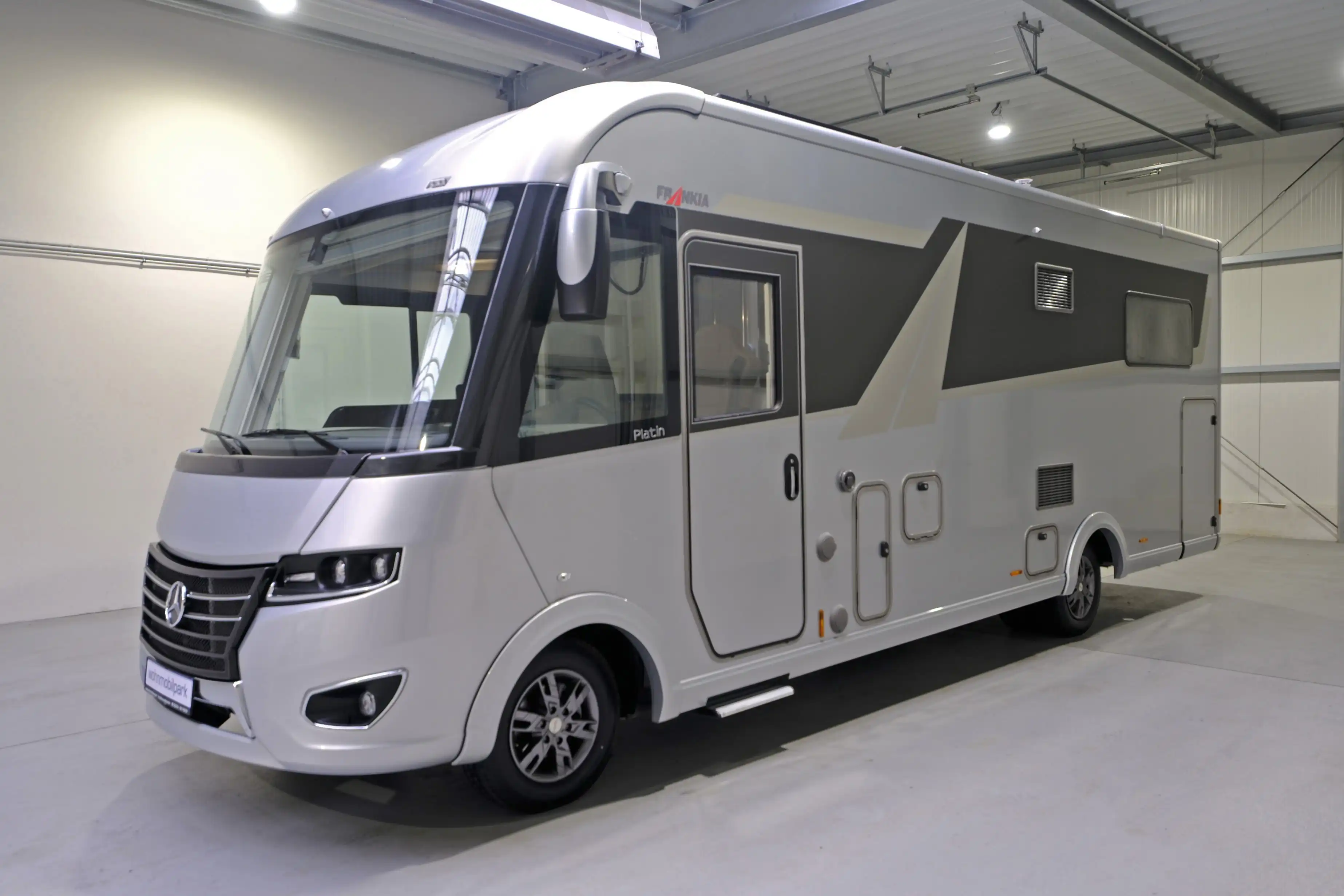 FRANKIA I 7900 Plus Platin